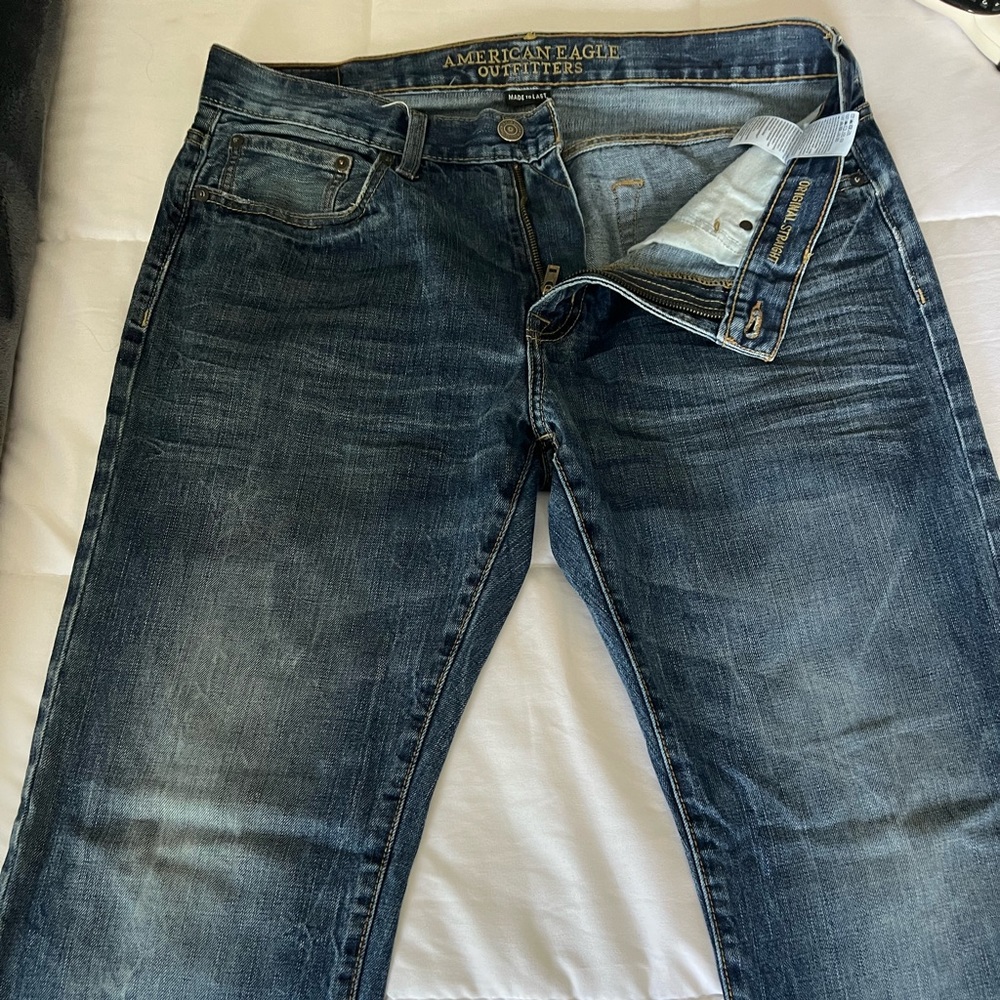 Men’s American Eagle outfitters jeans